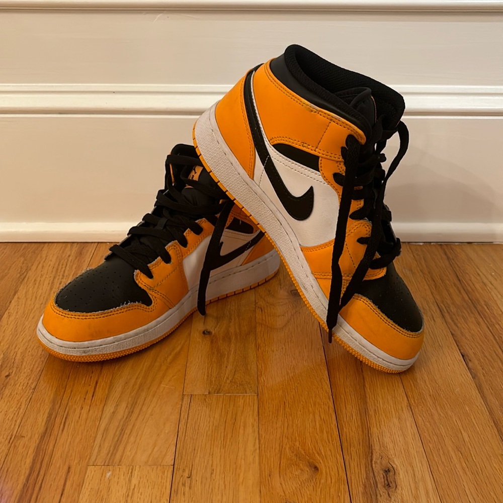 Nike Air Jordan 1